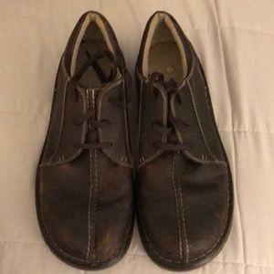 Dr Martens leather shoes 13